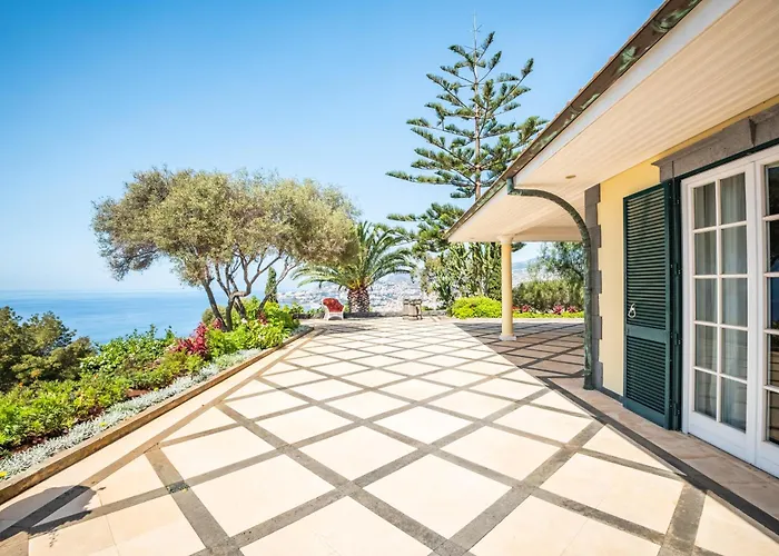 Private Oceanfront Deluxe Pico 360 Views Funchal (Madeira)