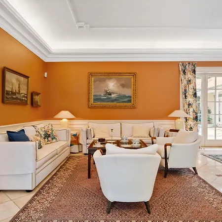 Private Oceanfront Deluxe Pico 360 Views Villa Funchal (Madeira)