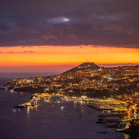 Private Oceanfront Deluxe Pico 360 Views